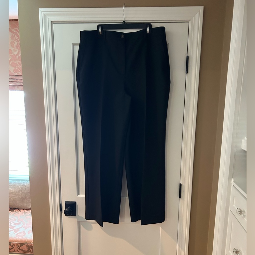 Boden, size 16-18, black pant, front zipper,side & back pockets,poly rayon blend
